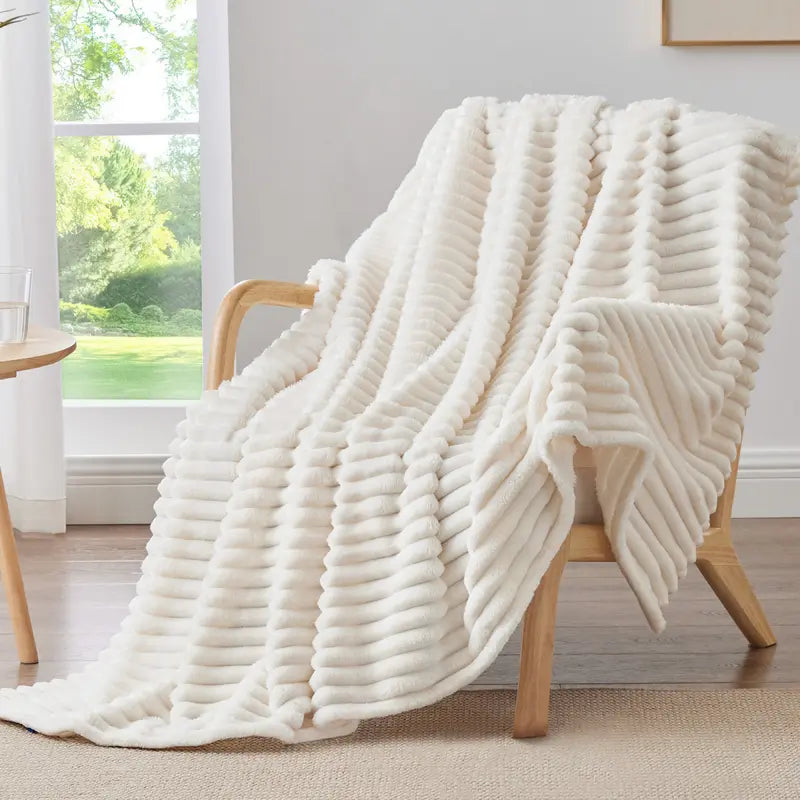 Cream BEDELITE striped fleece blanket