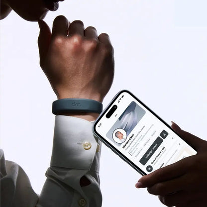 NFC wristband source lifestyle image 5